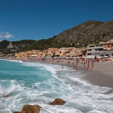 Fornaci 9 Rivieraholiday Pietra Ligure Extérieur photo