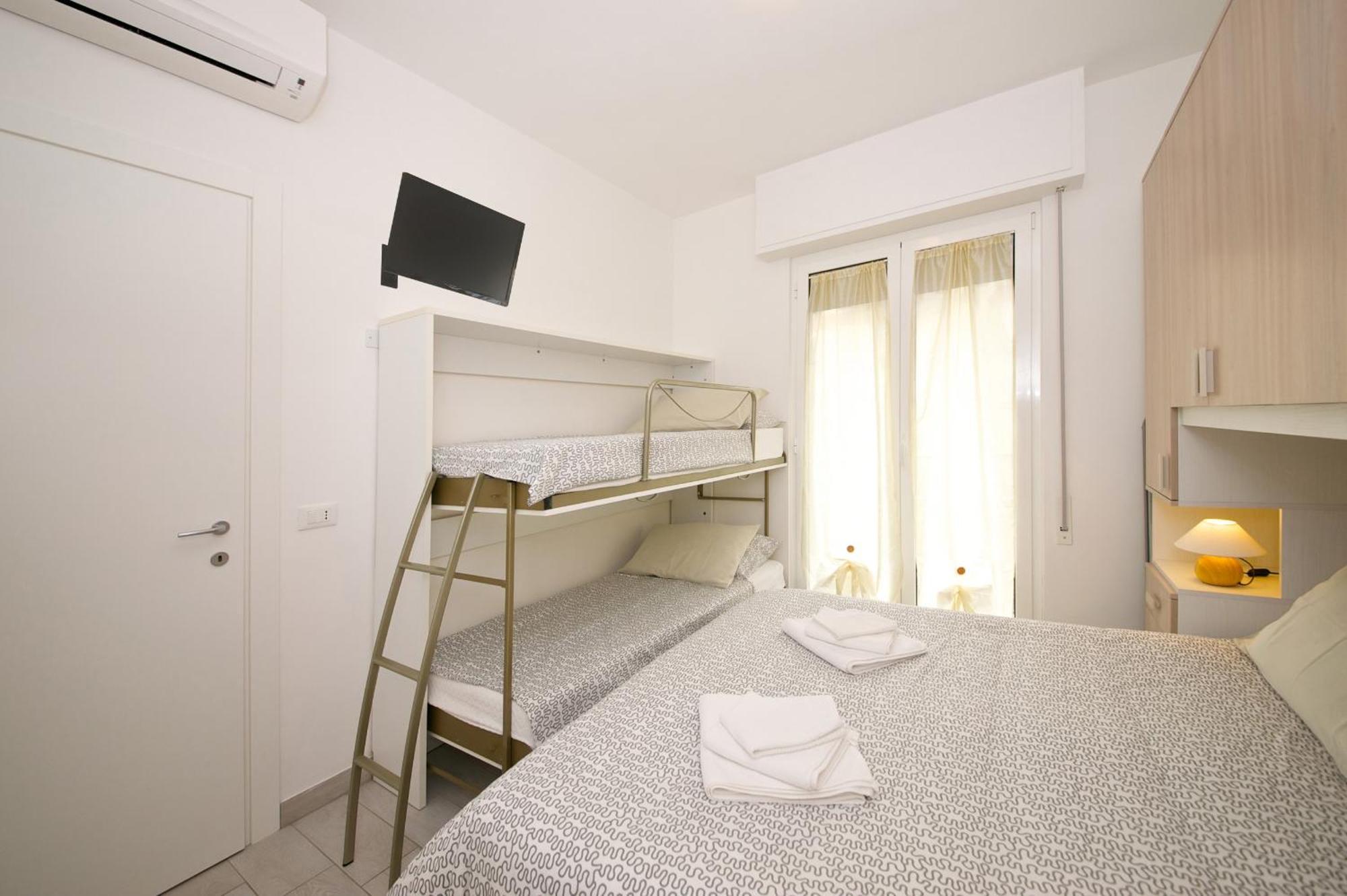 Fornaci 9 Rivieraholiday Pietra Ligure Extérieur photo