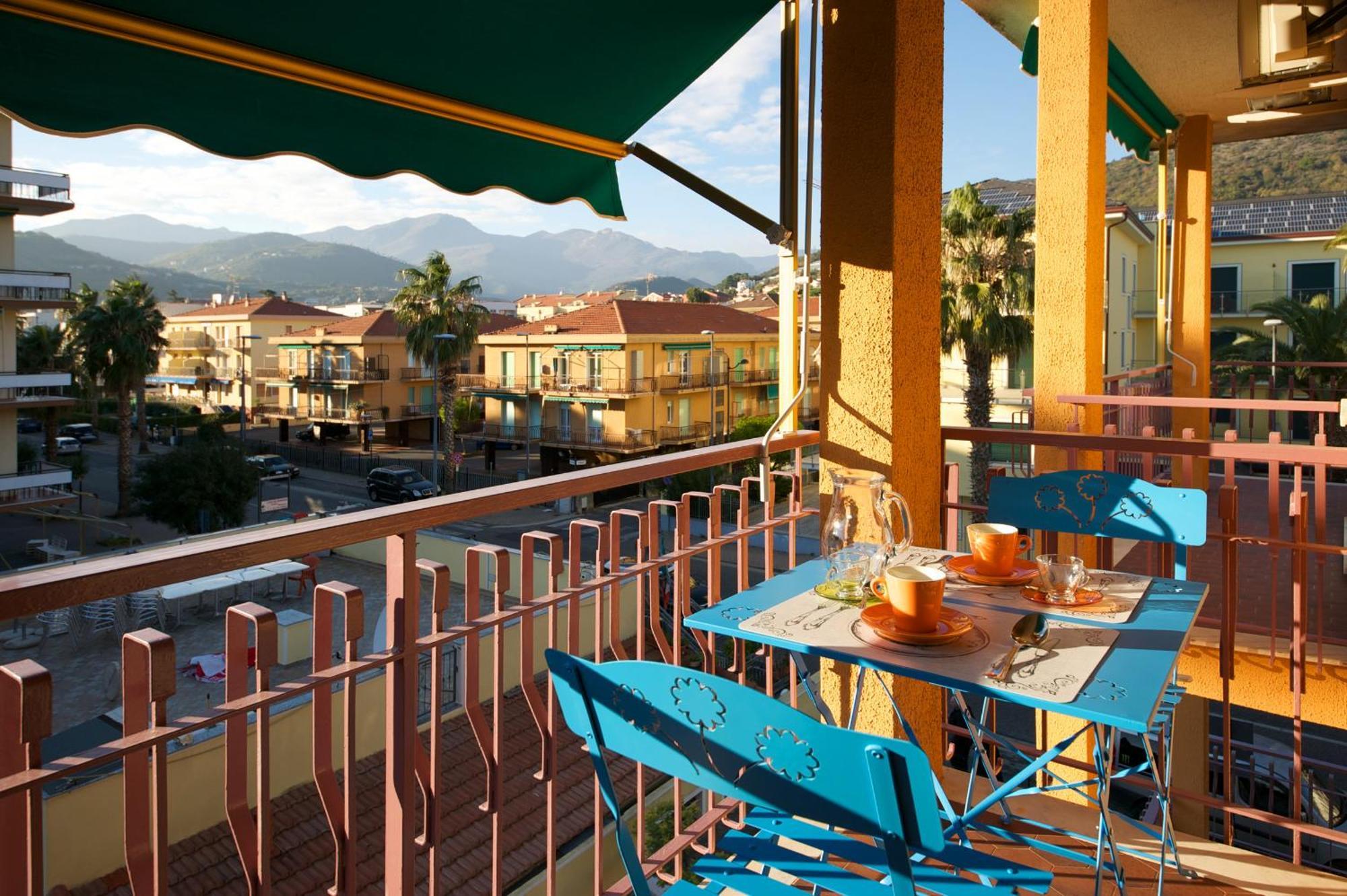 Fornaci 9 Rivieraholiday Pietra Ligure Extérieur photo